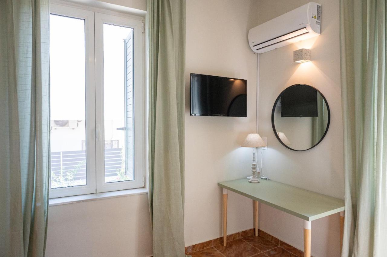 Sunny Yard Apartments Poros Town المظهر الخارجي الصورة