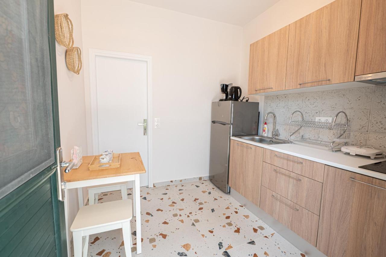 Sunny Yard Apartments Poros Town المظهر الخارجي الصورة