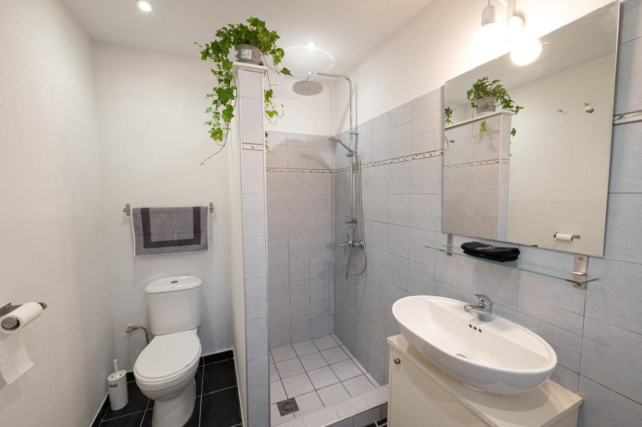 Sunny Yard Apartments Poros Town المظهر الخارجي الصورة