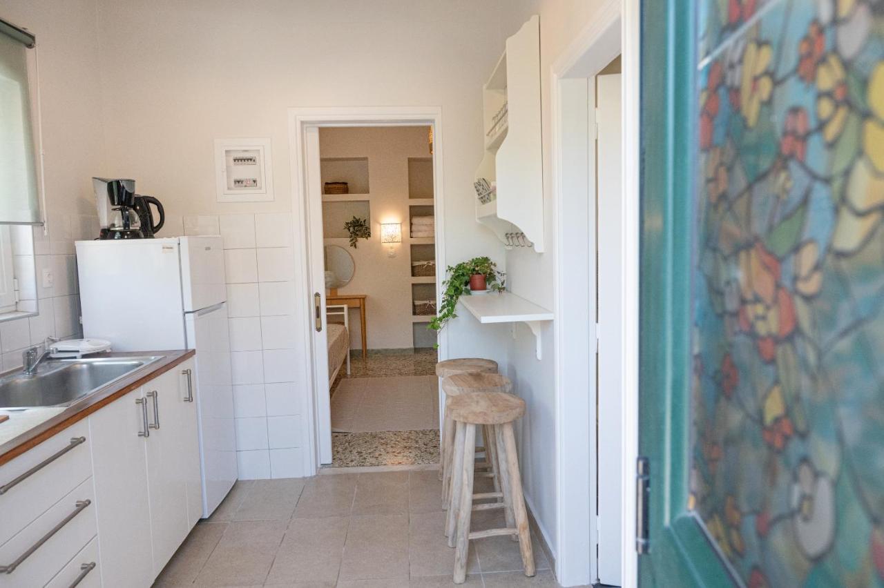 Sunny Yard Apartments Poros Town المظهر الخارجي الصورة