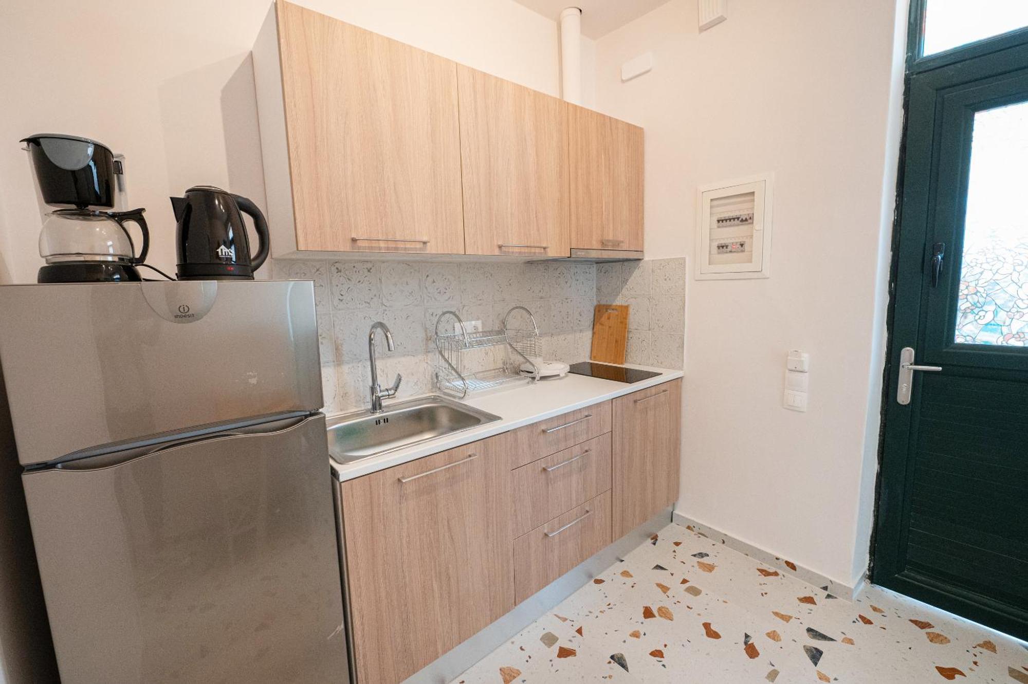 Sunny Yard Apartments Poros Town المظهر الخارجي الصورة